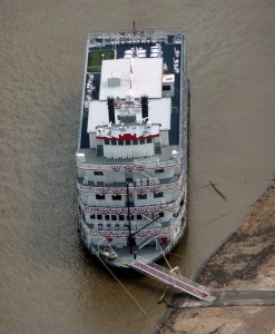 Queen of the Mississippi von oben