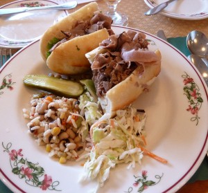 Shaved Steak Po´Boy