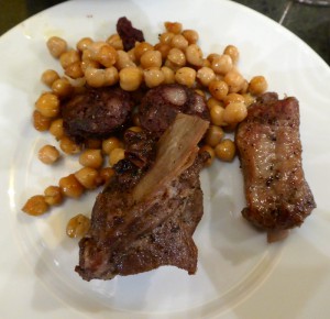 Costilla de cerdo confitada