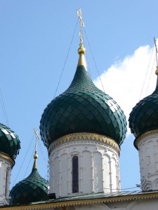 Kuppeln der Prophet-Elija-Kirche
