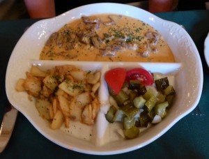 Boeuf Stroganoff
