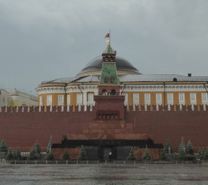 Lenin Mausoleum im Gewitterregen