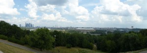 Stadt-Panorama von den Sperlingshügeln