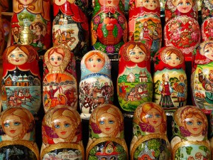 Markt-Impressionen Matrioschkas