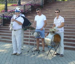 Musiker am Anleger
