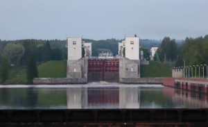Blick von Schleuse 3 auf 4 und ganz hinten schon 5