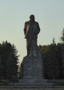 Lenin grüßt die Flusskreuzfahrer