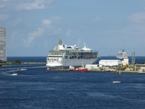 Vision of the Seas und Carnival Freedom