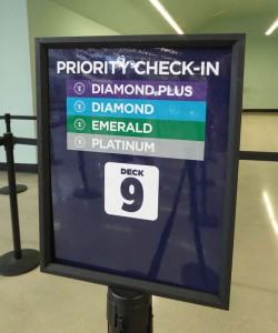 Priority Check-In für Deck 9