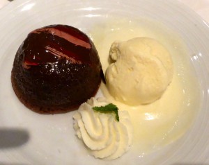 Warm Chocolate Cake à la Mode