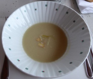 Cauliflower and Leek Soup