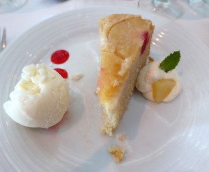 Suger-Free Pineapple Upside Down Cake