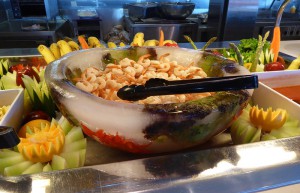 Eisschüssel mit Shrimps im Windjammer