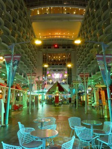 Boardwalk bei Nacht