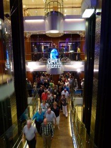 Eingang zum Opal Theater