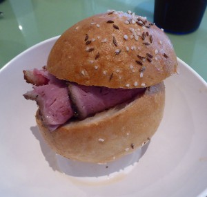 Roastbeef im Kümmelweck