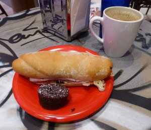 Muffaletta Sandwich und Mudpie