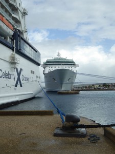 Celebrity Eclipse und Legend of the Seas