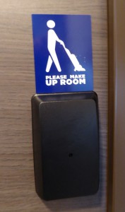 Magnet "Do Not Disturb"