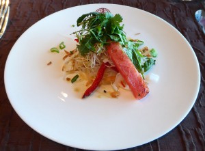Aus Thailand: Salat von junger Kokosnuss