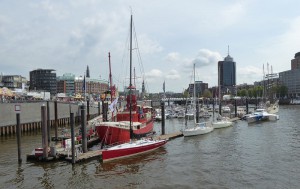 Überseehafen mit dem Feuerschiff
