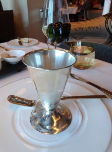 Auffüllen mit Champagner