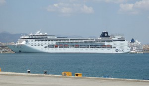 MSC Armonia am Nachmittag