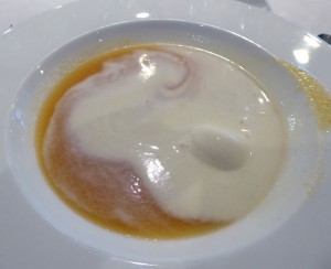 Geeiste Suppe von der Aprikose - als Nachspeise