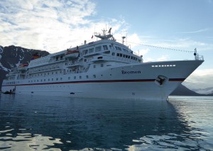 MS Bremen vor Møllerhafen