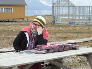 unsere Pässe werden gestempelt
