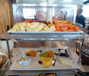 Obst und Käse