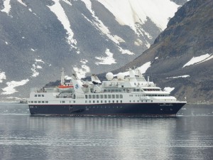 MS Silver Explorer