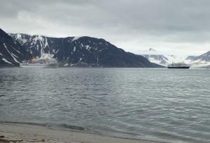MS Bremen und MS Silver Explorer