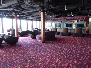 Entourage Teens Lounge