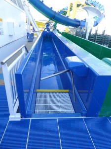 Free Fall Aqua Loops
