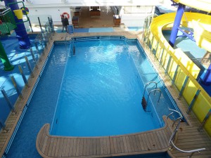 hinterer Pool