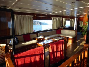 Lounge und Bar