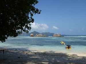 Strand gleich im Ort
