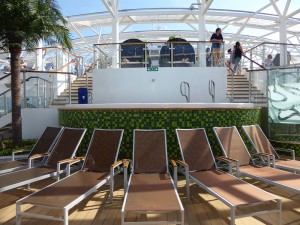 Solarium Deck 14