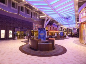 Shopping Desks