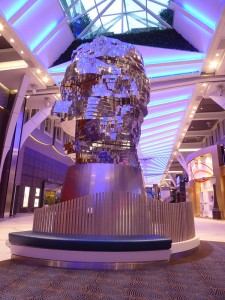Kunst auf der Royal Promenade