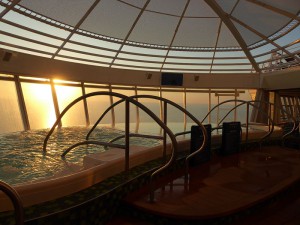 Canitlevered Whirlpools