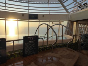 Canitlevered Whirlpools
