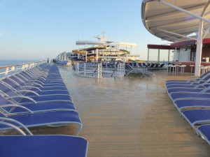 Pooldeck Deck 16