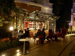 Trellis Bar