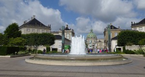 Brunnen vor dem Schlossplatz