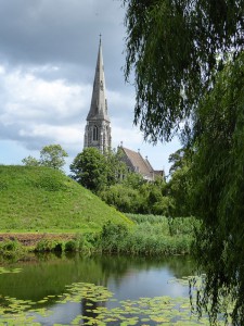 Blick zur St. Alban´s Kirche