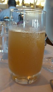 Überraschungs-Cocktail