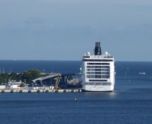 MSC Opera am Pier 7