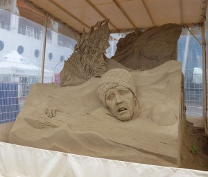 Sandskulpturen "Sindbad der Seefahrer"